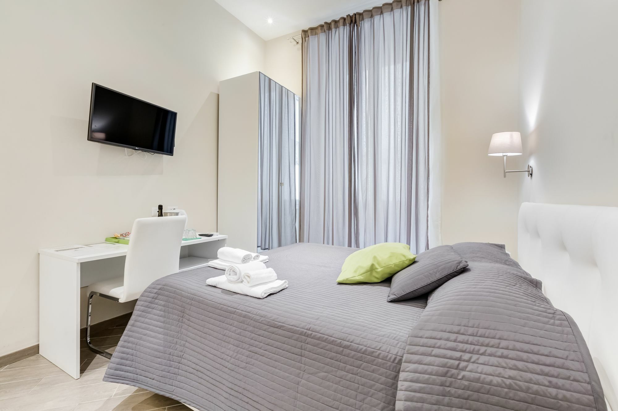 Vaticano 38 Suites Rome Buitenkant foto
